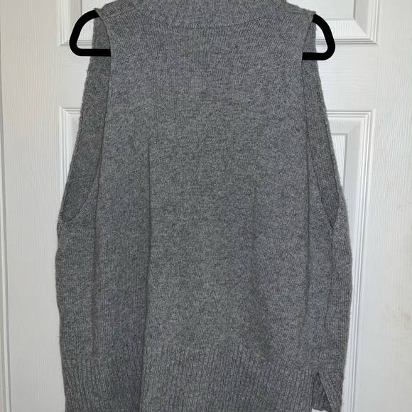 Grey Oversized Knit Sweater Vest - Picture 2 of 2